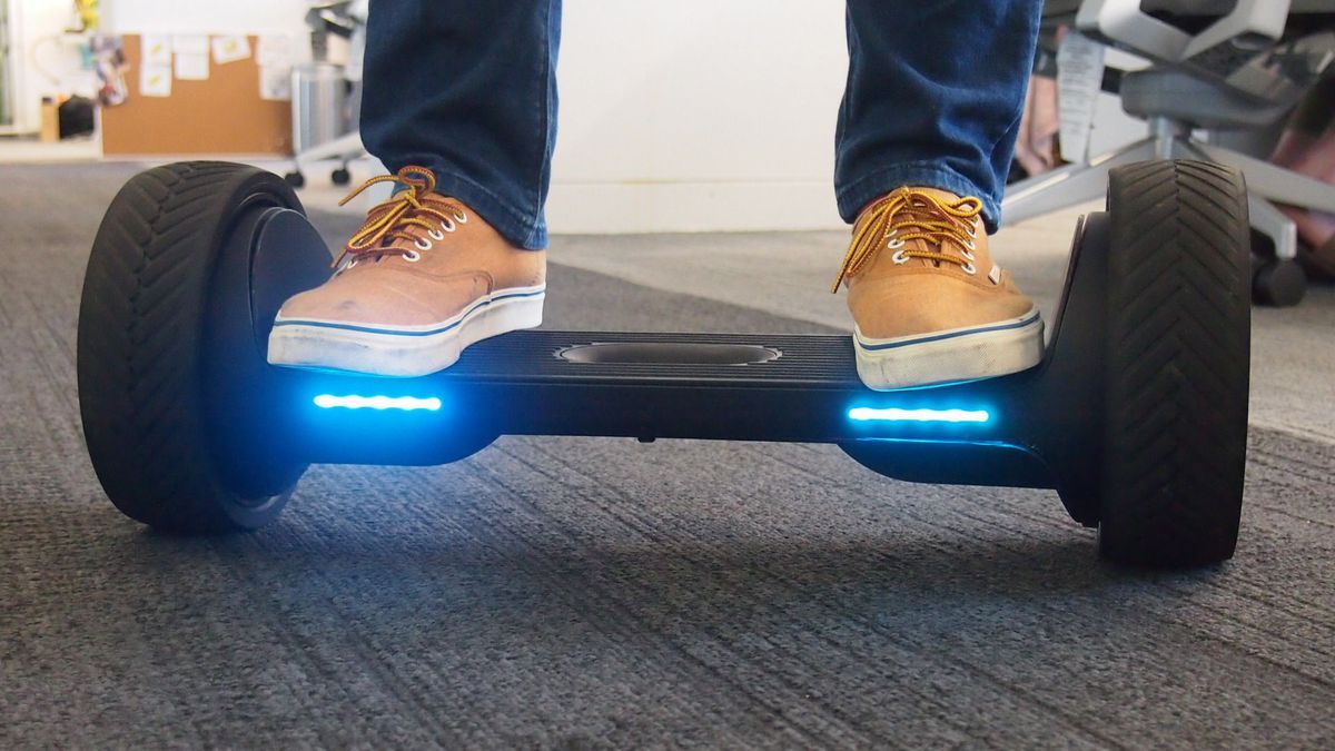 Can Mark Cuban's monster 'rideable' bring hoverboards back? https://t.co/CpDJALL0ov https://t.co/hnCnr916te